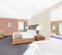 Baymont Inn & Suites Boone Room