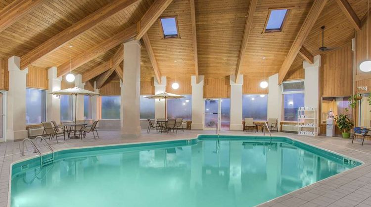 City Express By Marriott Freeport Pool