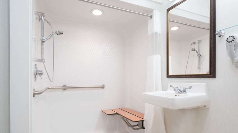 <b>Baymont Inn & Suites Marshfield Room</b>. Images powered by <a href="https://iceportal.shijigroup.com/" title="IcePortal" target="_blank">IcePortal</a>.