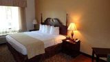 Baymont Inn/Suites Columbia/Ft Jackson Room