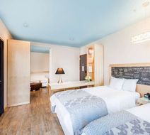 TRYP New York City Times Square South Room