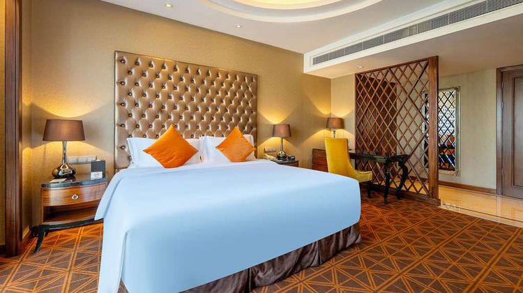 Wyndham Grand Plaza Royale Furongguo Room