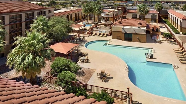 Wyndham El Paso Airport Hotel Pool