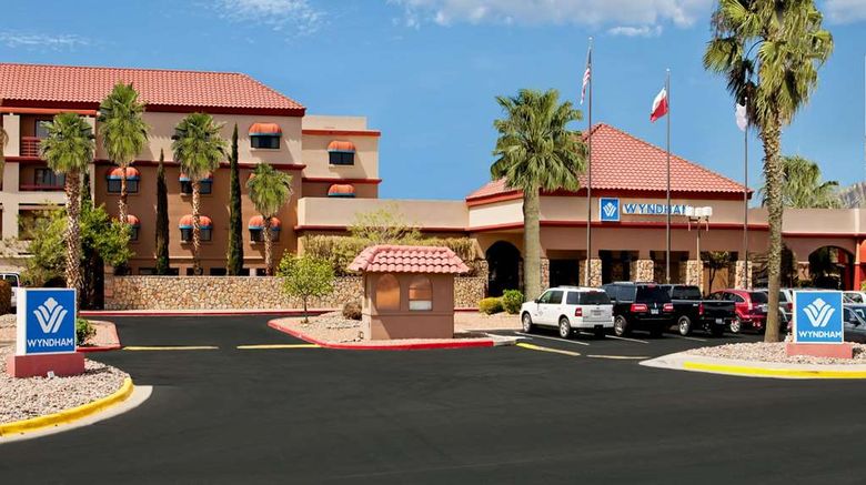 Wyndham El Paso Airport Hotel Exterior. Images powered by <a href="https://iceportal.shijigroup.com" target="_blank" rel="noopener">Ice Portal</a>.