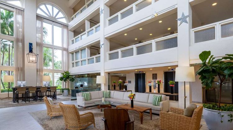 Wyndham Boca Raton Lobby