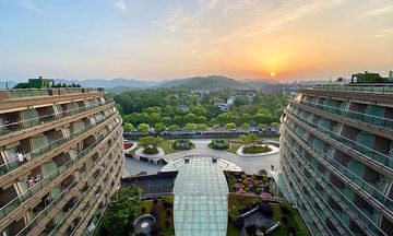 Wyndham Grand Plaza Royale Hangzhou