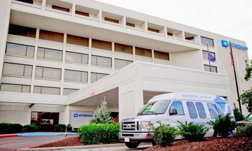 Wyndham Indianapolis Airport