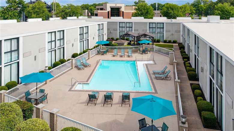 <b>Wyndham Riverfront Little Rock Pool</b>. Images powered by <a href="https://iceportal.shijigroup.com/" title="IcePortal" target="_blank">IcePortal</a>.