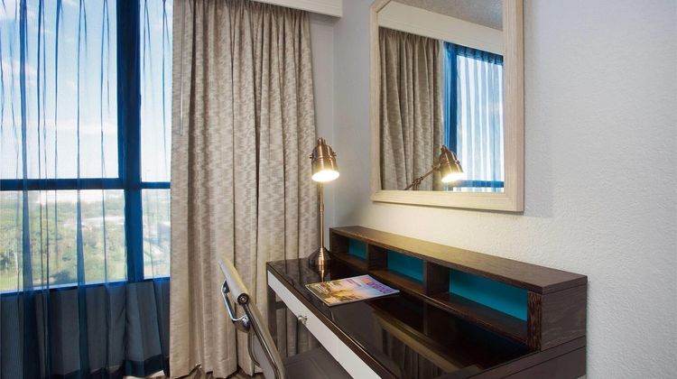 Wyndham LBV-Disney Springs Room