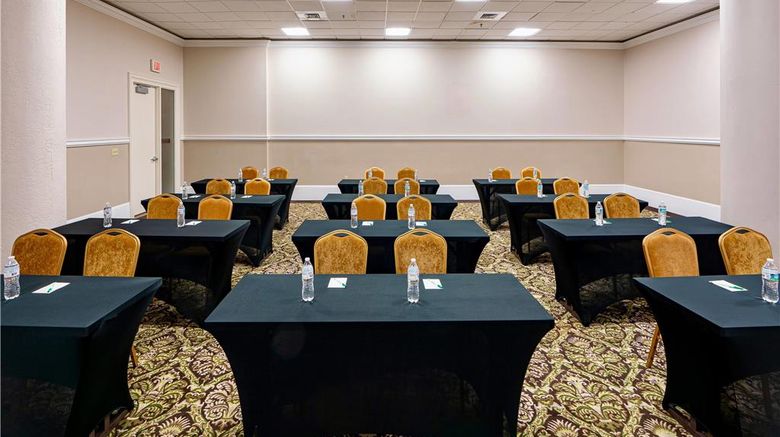 <b>Wyndham Garden Baronne Plaza New Orleans Meeting</b>. Images powered by <a href="https://iceportal.shijigroup.com/" title="IcePortal" target="_blank">IcePortal</a>.