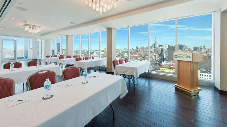 Wyndham Garden Chinatown Meeting