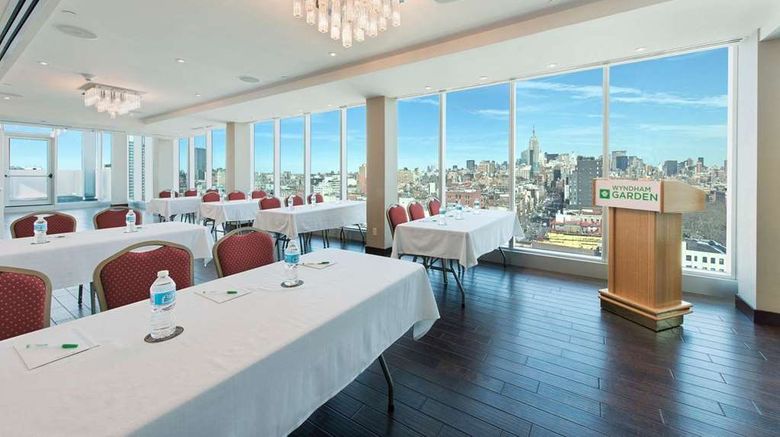 <b>Wyndham Garden Chinatown Meeting</b>. Images powered by <a href="https://iceportal.shijigroup.com/" title="IcePortal" target="_blank">IcePortal</a>.
