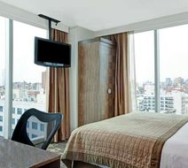 Wyndham Garden Chinatown Room