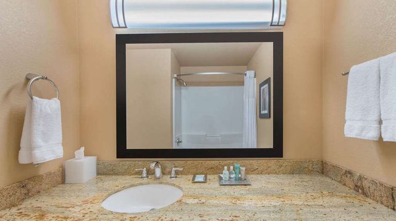 <b>Wyndham Garden Oklahoma City Airport Room</b>. Images powered by <a href="https://iceportal.shijigroup.com/" title="IcePortal" target="_blank">IcePortal</a>.