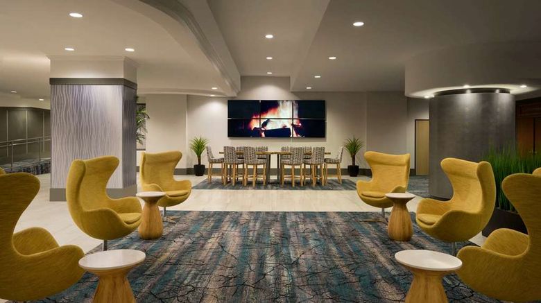 <b>Wyndham Grand Pittsburgh Downtown Lobby</b>. Images powered by <a href="https://iceportal.shijigroup.com/" title="IcePortal" target="_blank">IcePortal</a>.
