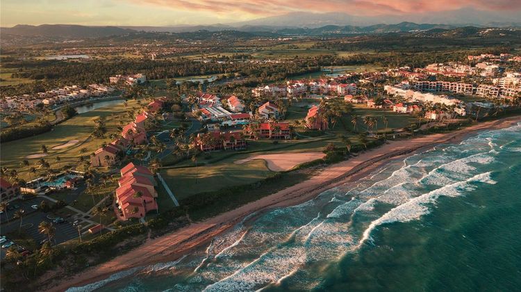 Wyndham Palmas Beach and Golf Resort Exterior