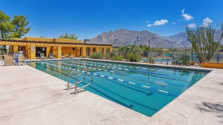<b>Westward Look Wyndham Grand Resort & Spa Pool</b>. Images powered by <a href="https://iceportal.shijigroup.com/" title="IcePortal" target="_blank">IcePortal</a>.