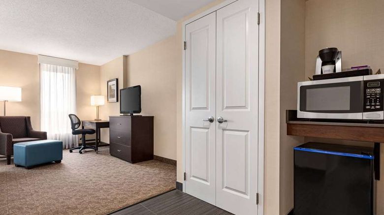 <b>Wyndham Garden Niagara Falls Fallsview Room</b>. Images powered by <a href="https://iceportal.shijigroup.com/" title="IcePortal" target="_blank">IcePortal</a>.