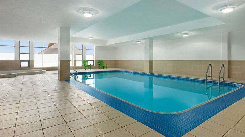 <b>Wyndham Garden Niagara Falls Fallsview Pool</b>. Images powered by <a href="https://iceportal.shijigroup.com/" title="IcePortal" target="_blank">IcePortal</a>.