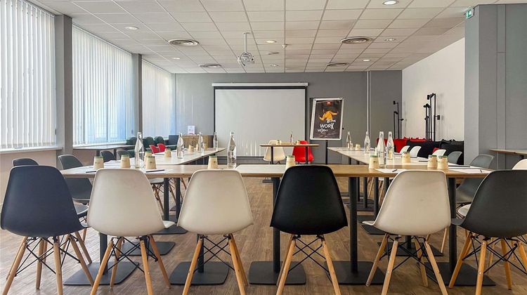 Ibis Centre Hotel Ales Meeting