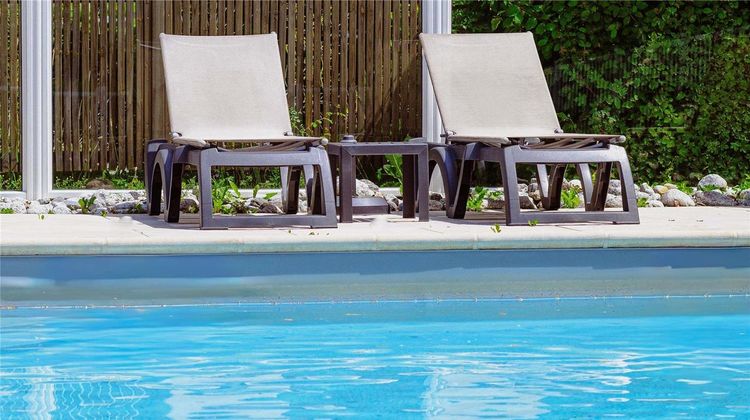 Mercure Annecy Sud Pool