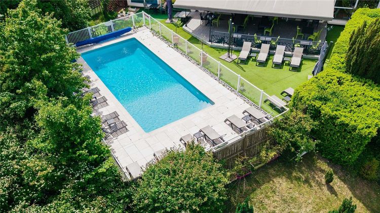 Mercure Annecy Sud Pool