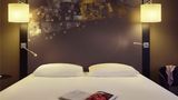 Mercure Bassin du Commerce Room