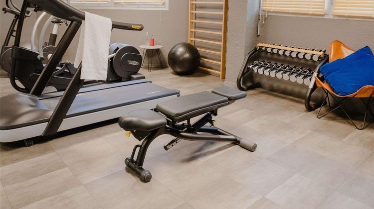Mercure Bassin du Commerce Health