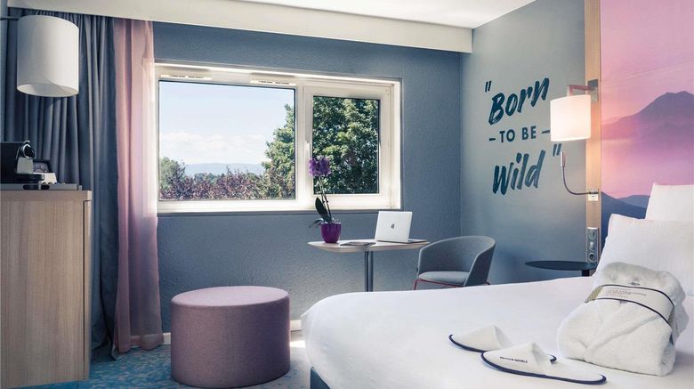 <b>Mercure Annemasse Porte de Geneve Room</b>. Images powered by <a href="https://iceportal.shijigroup.com/" title="IcePortal" target="_blank">IcePortal</a>.