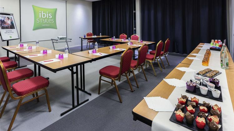 Ibis Styles Beauvais Hotel Meeting