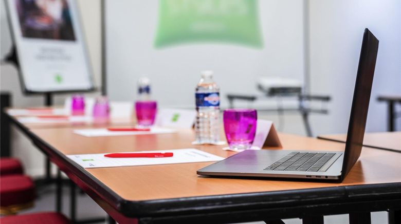 <b>Ibis Styles Beauvais Hotel Meeting</b>. Images powered by <a href="https://iceportal.shijigroup.com/" title="IcePortal" target="_blank">IcePortal</a>.