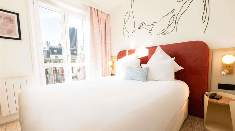 <b>Mercure Paris Raspail Montparnasse Room</b>. Images powered by <a href="https://iceportal.shijigroup.com/" title="IcePortal" target="_blank">IcePortal</a>.