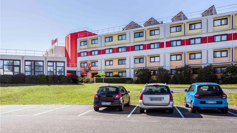 <b>Ibis Hotel Bordeaux Lac Exterior</b>. Images powered by <a href="https://iceportal.shijigroup.com/" title="IcePortal" target="_blank">IcePortal</a>.
