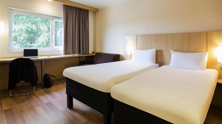 Ibis Hotel Bordeaux Lac Room