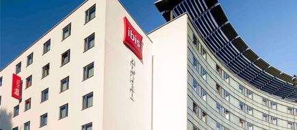 Hotel Ibis Berlin Mitte Exterior