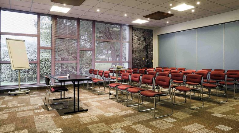 <b>Ibis Charleville Mezieres Meeting</b>. Images powered by <a href="https://iceportal.shijigroup.com/" title="IcePortal" target="_blank">IcePortal</a>.