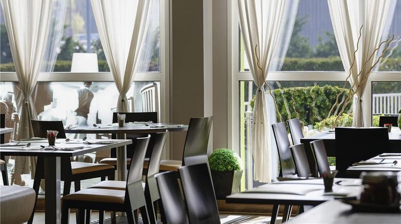 <b>Ibis Styles Chalon-sur-Saone Restaurant</b>. Images powered by <a href="https://iceportal.shijigroup.com/" title="IcePortal" target="_blank">IcePortal</a>.