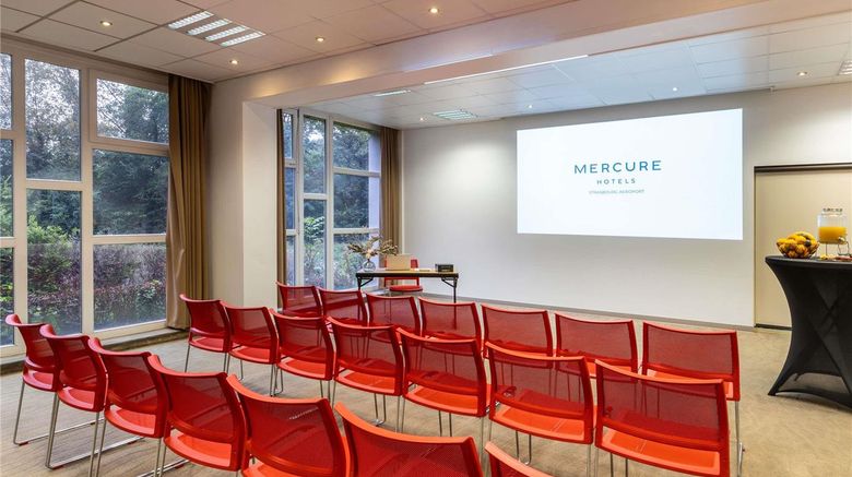 <b>Hotel Mercure Strasbourg Airport Meeting</b>. Images powered by <a href="https://iceportal.shijigroup.com/" title="IcePortal" target="_blank">IcePortal</a>.