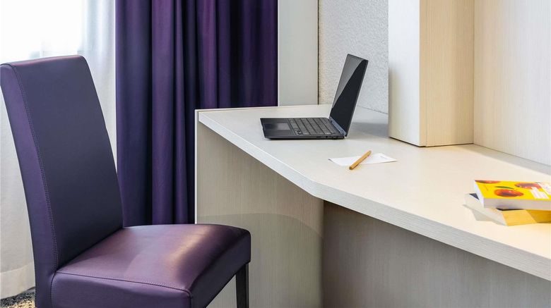 <b>Hotel Mercure Strasbourg Airport Exterior</b>. Images powered by <a href="https://iceportal.shijigroup.com/" title="IcePortal" target="_blank">IcePortal</a>.