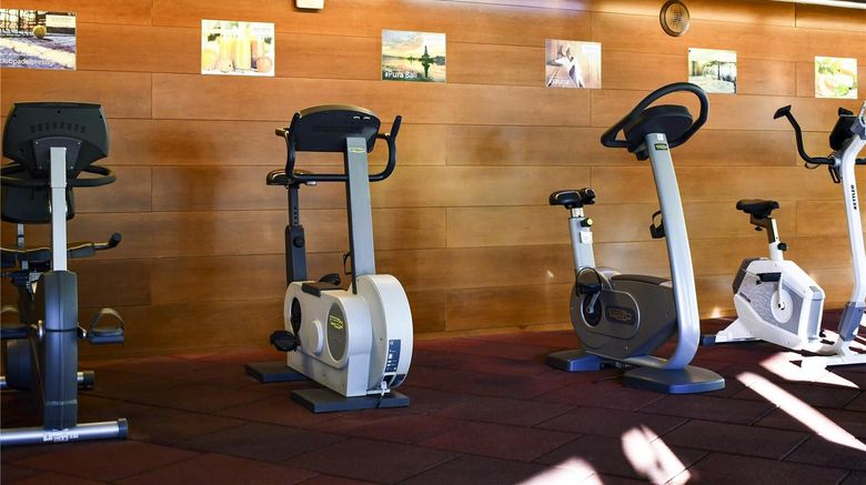 <b>Mercure Andorra Health</b>. Images powered by <a href="https://iceportal.shijigroup.com/" title="IcePortal" target="_blank">IcePortal</a>.