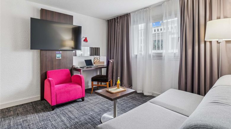 <b>Mercure Hotel Paris Porte d'Orleans Other</b>. Images powered by <a href="https://iceportal.shijigroup.com/" title="IcePortal" target="_blank">IcePortal</a>.