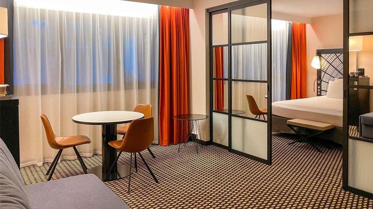 Mercure Paris Porte de Versailles Expo Suite