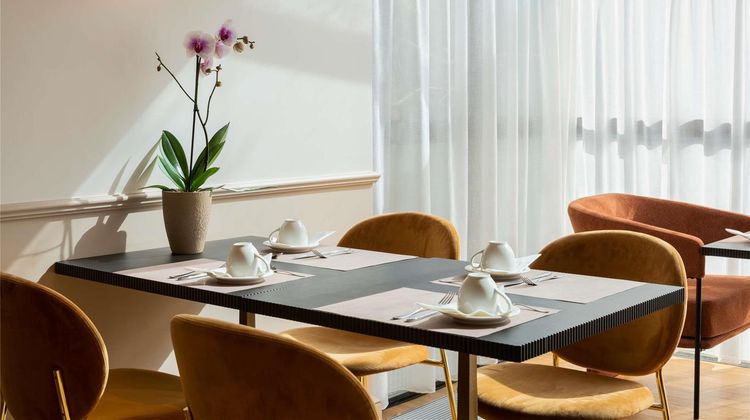 Mercure Versailles Paris Ouest Restaurant