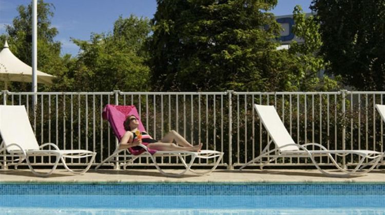 Novotel Creteil Le Lac Pool