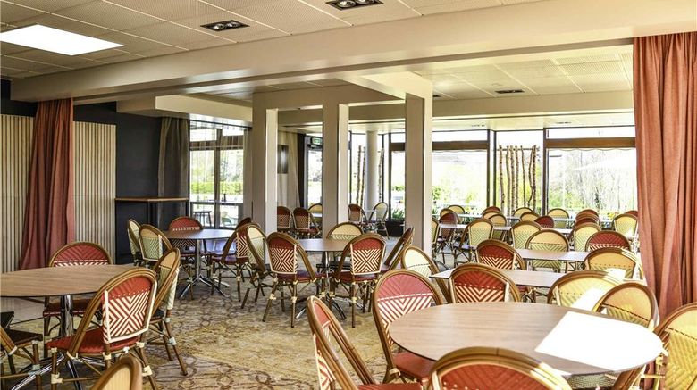 <b>Novotel Creteil Le Lac Meeting</b>. Images powered by <a href="https://iceportal.shijigroup.com/" title="IcePortal" target="_blank">IcePortal</a>.