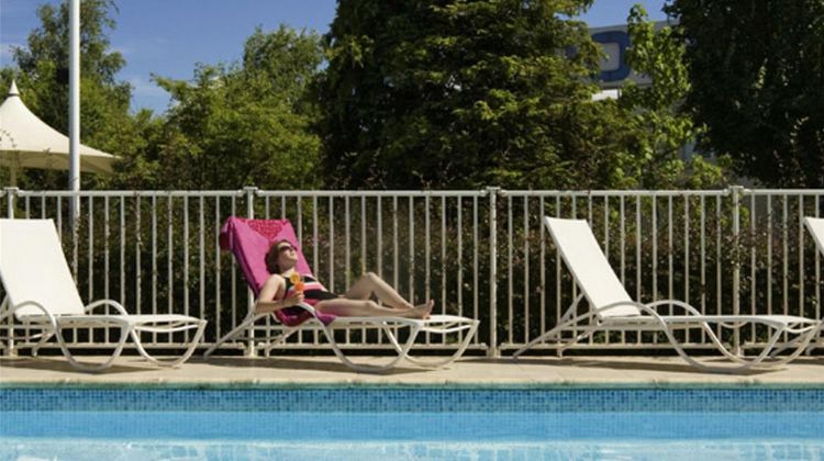 Novotel Creteil Le Lac Pool