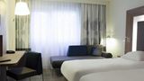 Novotel Fontainebleau Ury Room
