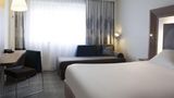 Novotel Fontainebleau Ury Room