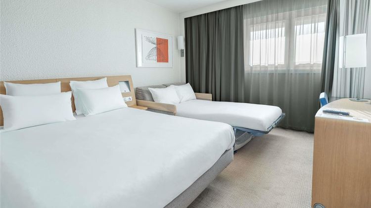Novotel Poissy Orgeval Hotel Room