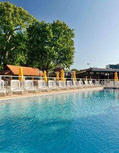 Novotel Saclay